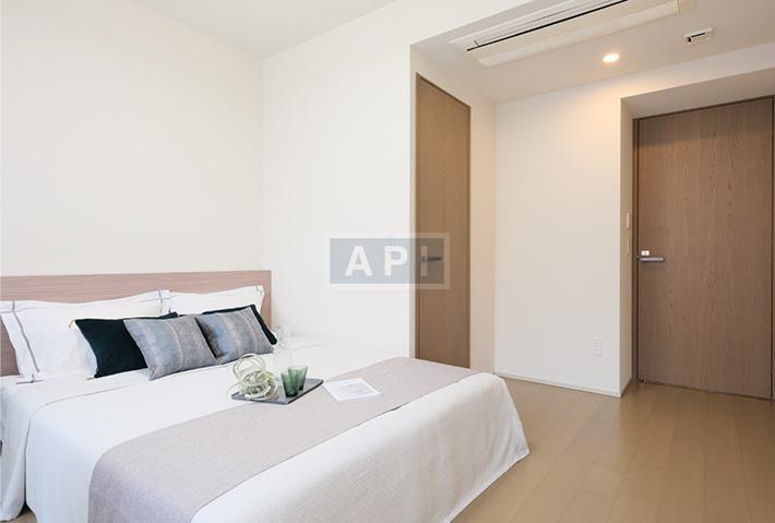  |  Interior photo 08