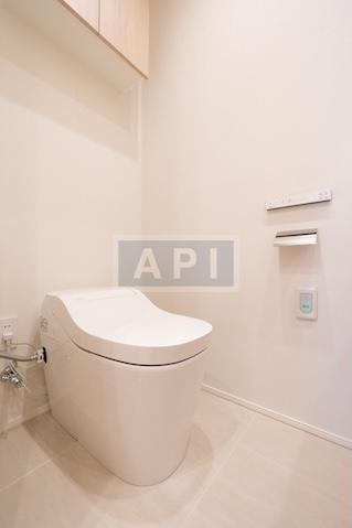  |  Interior photo 08