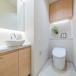  |  Interior photo 12