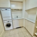  |  Interior photo 05