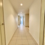  |  Interior photo 18