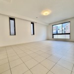  |  Interior photo 06