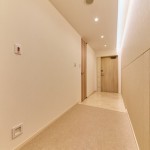  |  Interior photo 12