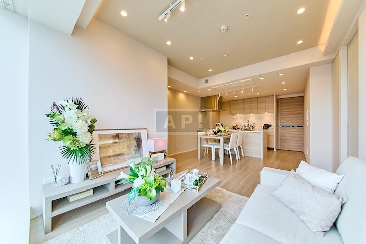  |  Interior photo 03