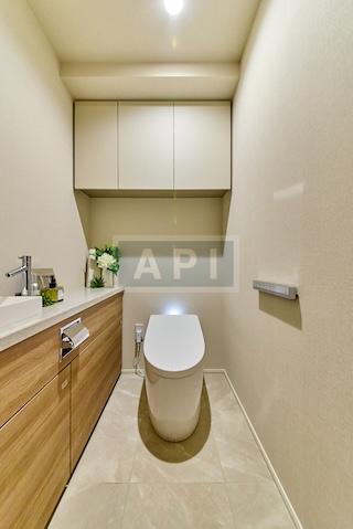  |  Interior photo 08