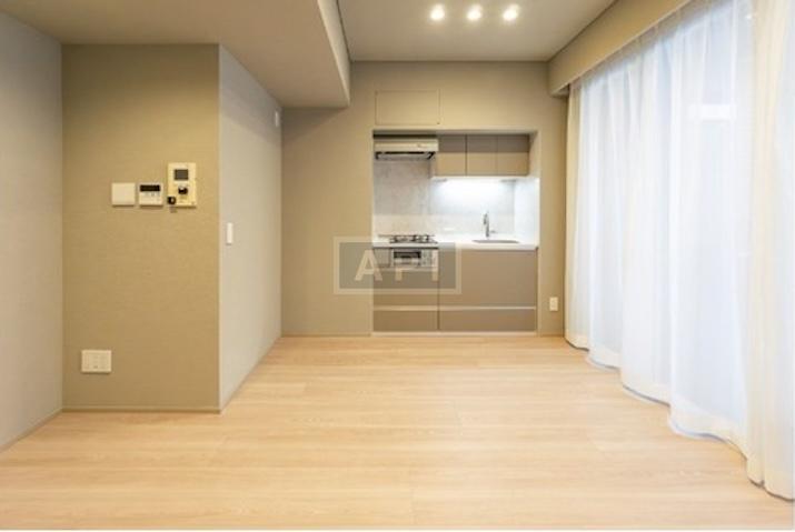  |  Interior photo 03