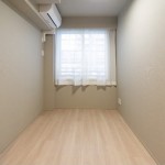  |  Interior photo 10