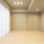  |  Interior photo 01