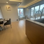  |  Interior photo 06