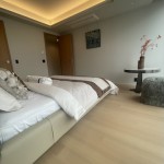  |  Interior photo 13