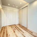  |  Interior photo 13