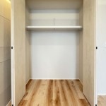  |  Interior photo 10