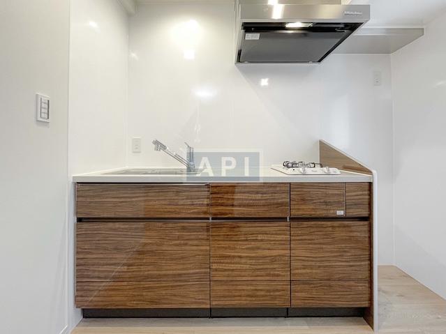  |  Interior photo 03