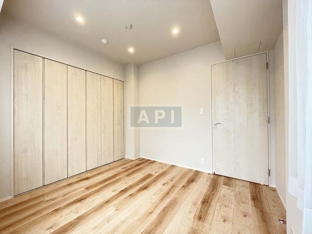  |  Interior photo 11