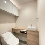  |  Interior photo 08