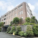  |  Exterior photo 01