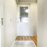  |  Interior photo 10