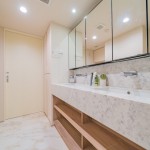  |  Interior photo 08