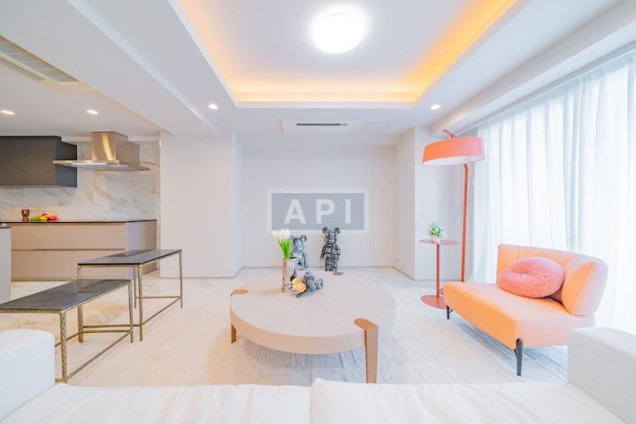  |  Interior photo 03