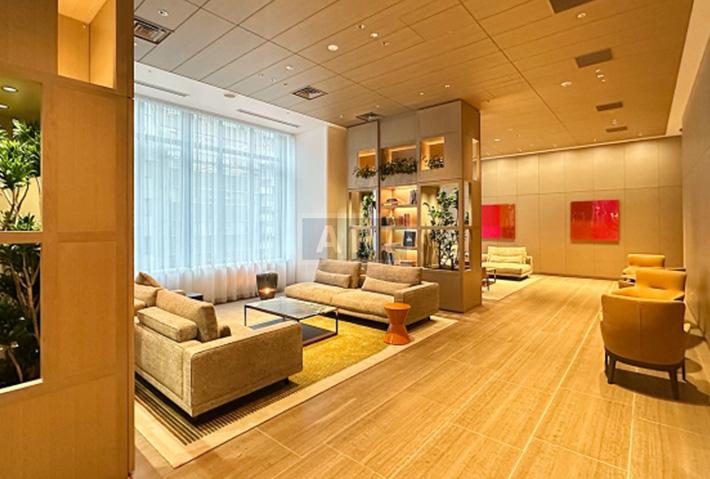  |  Exterior photo 08