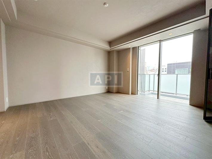  |  Interior photo 03