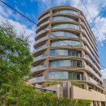  |  Exterior photo 05