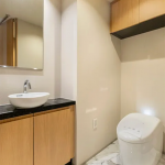  |  Interior photo 17