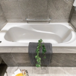  |  Interior photo 16