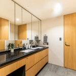  |  Interior photo 13