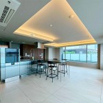  |  Interior photo 01