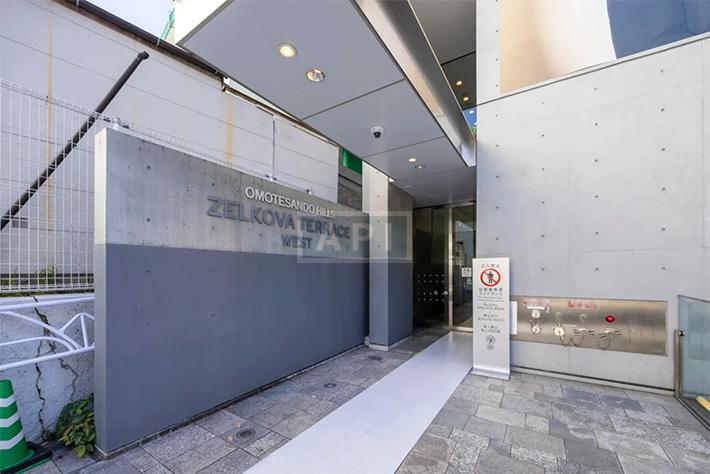  |  Exterior photo 03