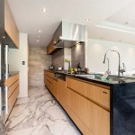  |  Interior photo 07