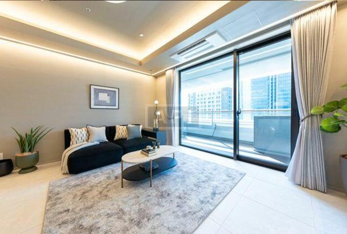  |  Interior photo 02