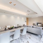  |  Interior photo 06