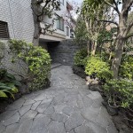  |  Exterior photo 05