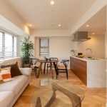  |  Interior photo 04