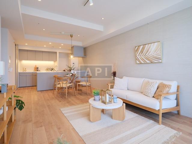  |  Interior photo 03