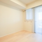  |  Interior photo 13