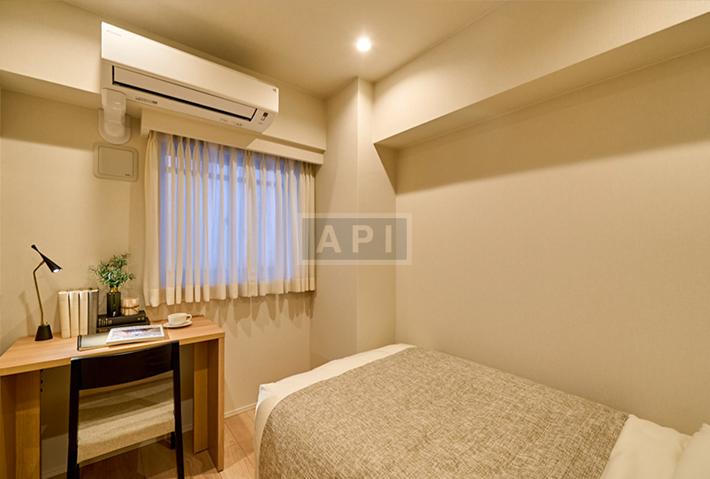  |  Interior photo 05