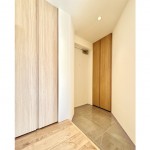  |  Interior photo 14