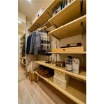  |  Interior photo 06