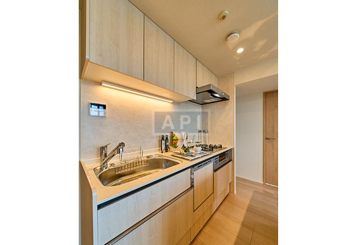  |  Interior photo 03