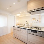  |  Interior photo 03