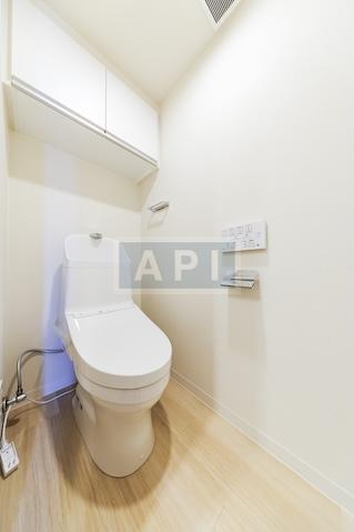  |  Interior photo 07