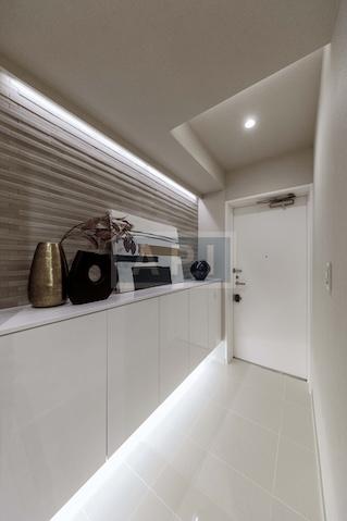  |  Interior photo 14