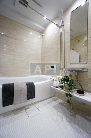  |  Interior photo 07