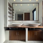  |  Interior photo 10
