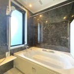  |  Interior photo 18