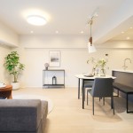  |  Interior photo 01
