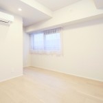  |  Interior photo 11